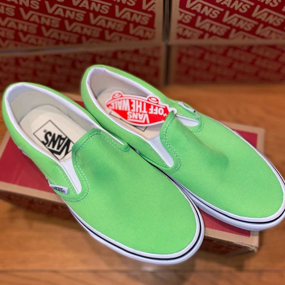 Vans Women’s 6.5 NWT - Picture 7 of 7